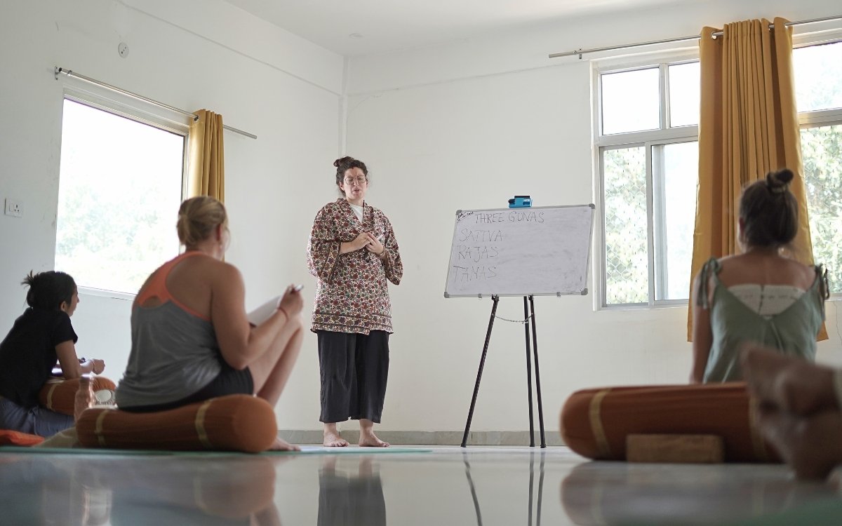 200-hour-yoga-ttc-in-rishikesh-india