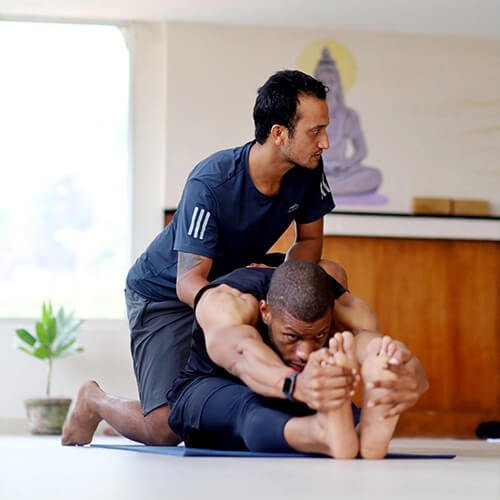 100-Hour Yoga Teacher Training in Rishikesh - Course fee, Schedule