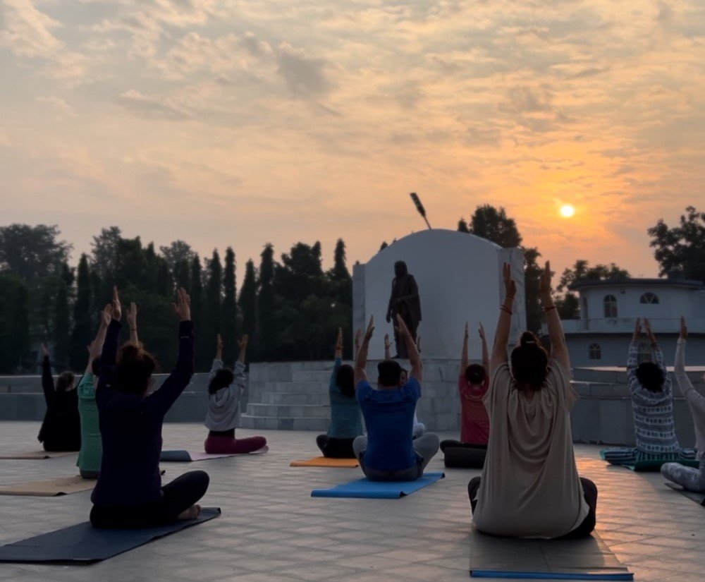 out-door-yoga-session