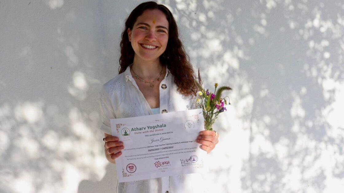 yoga alliance certificate