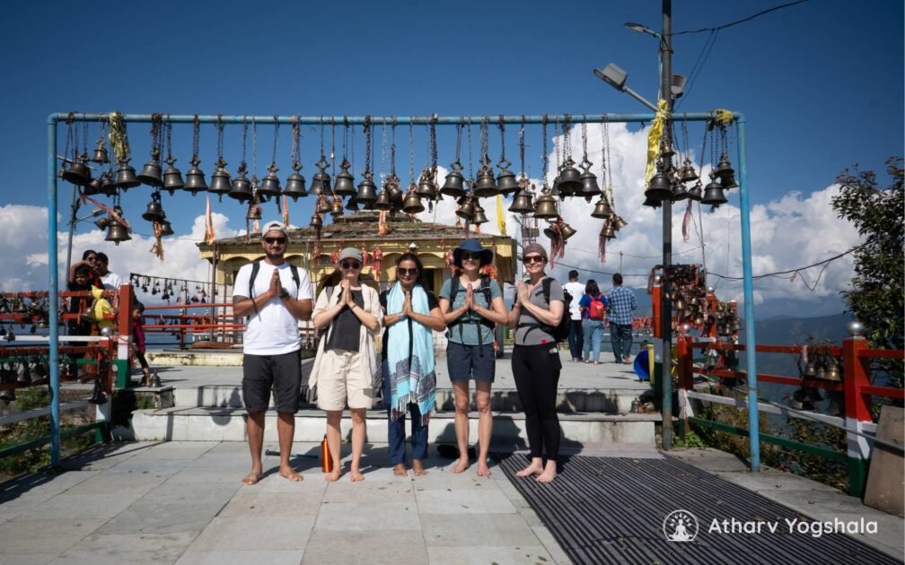 hikking kartik swami temple retreat