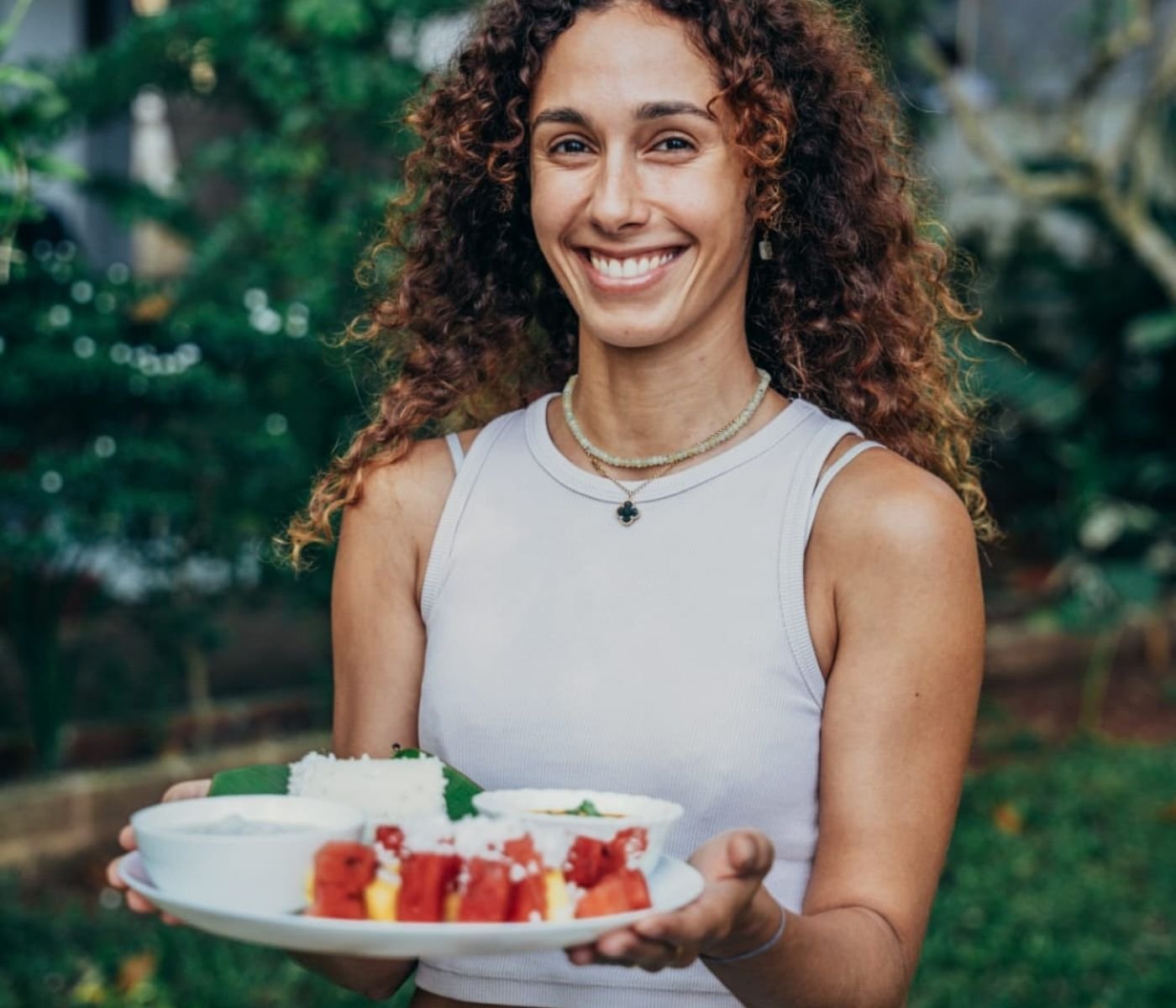 Traditionelles vegetarisches Essen in Kerala während Yoga TTC